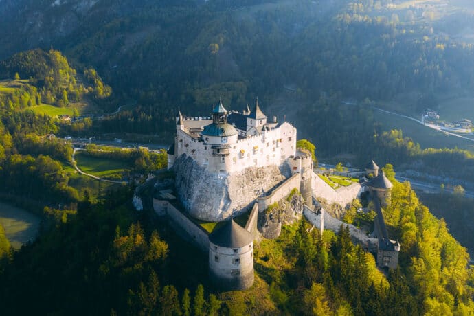 Erlebnisburg Hohenwerfen - Ausflugsziel im Salzburger Land